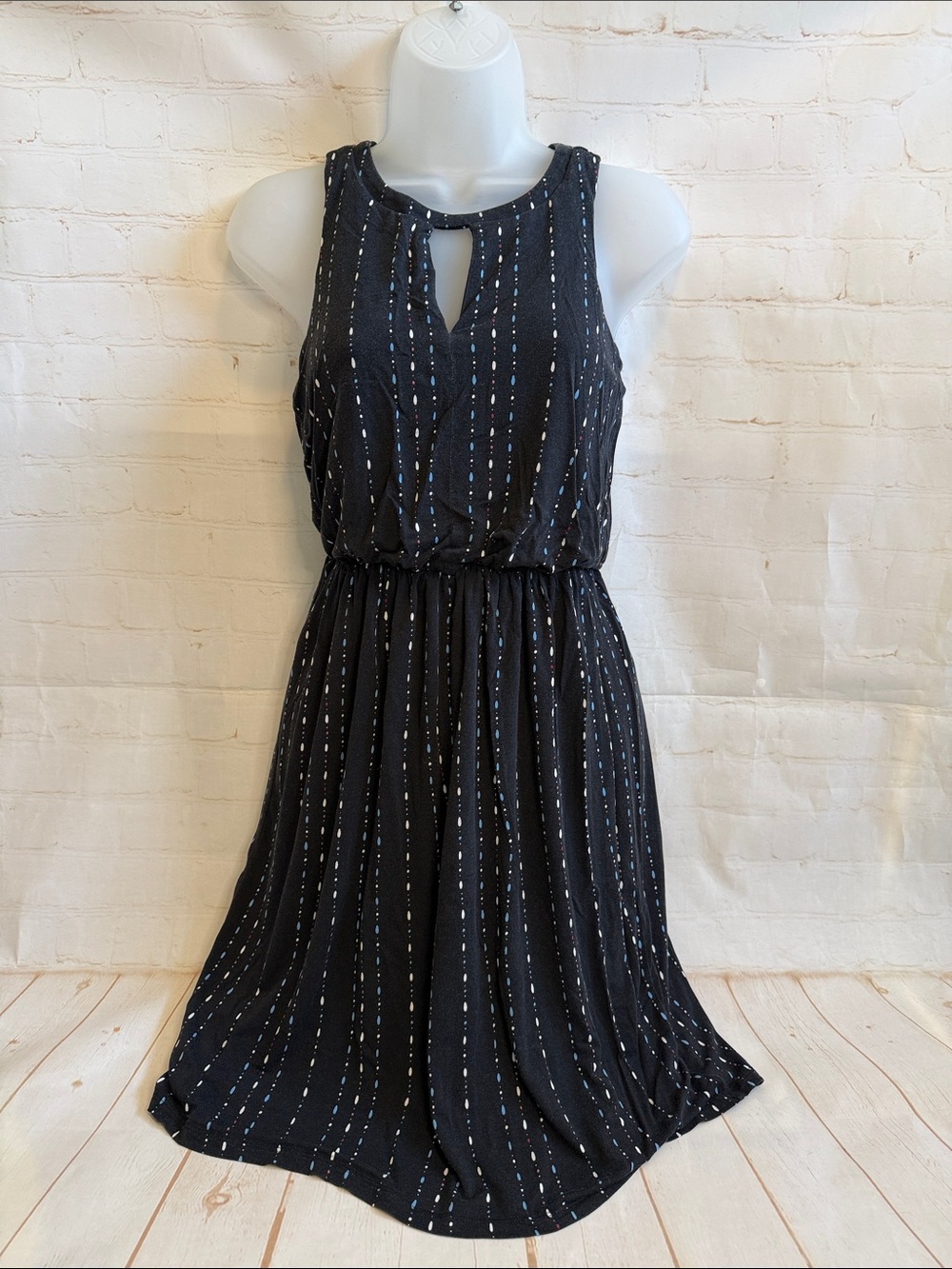 Ann Taylor LOFT Black Sleeveless Keyhole Midi Dress with Stripe Dots